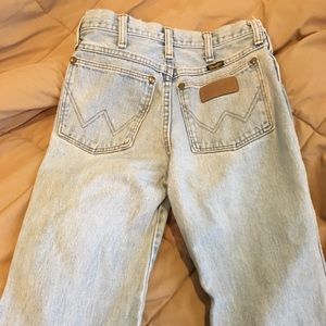 Vintage Wrangler jeans!